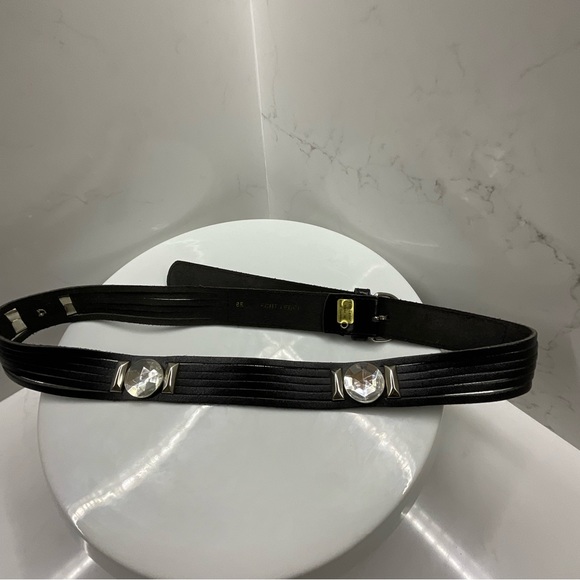 Vintage Echt Leder leather belt with an 80’s Glam Rock feel - Picture 10 of 11